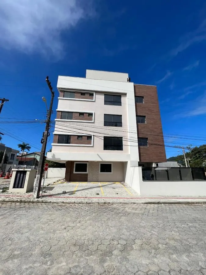 Apartamento Residencial Yuema Bombinhas 0*,
